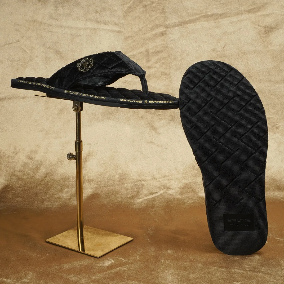 V-Shaped Quilted Slippers with Black Brand Lining Velvet